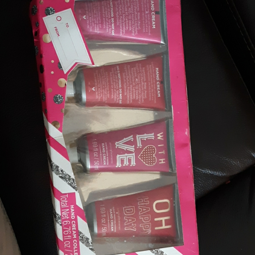 Women body lotion
